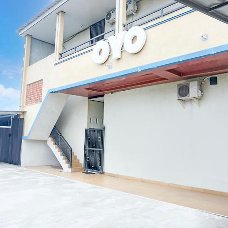 OYO 3439 Wisma Tri Handayani Syariah Bandar Lampung Bagian luar foto